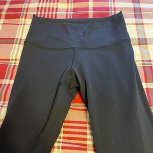 Gently used black Lulu lemon leggings